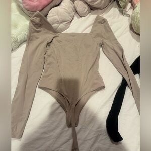 Pink Long Sleeve Square Neck Aritzia Babaton Contour Bodysuit